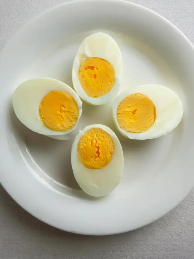 what happens to your body when you eat boiled eggs everyday in hindi